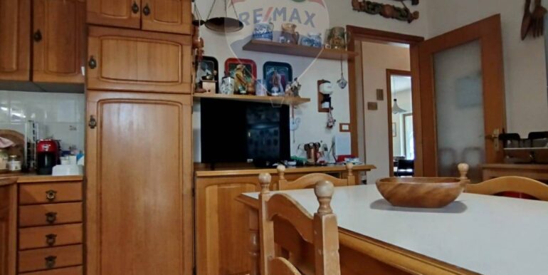 20251007121415-992078-16