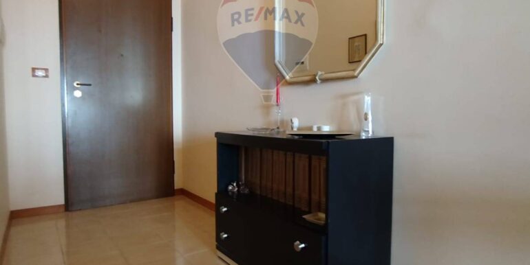 20251007121426-992078-21