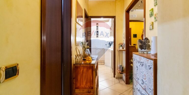 20251007121609-992077-9