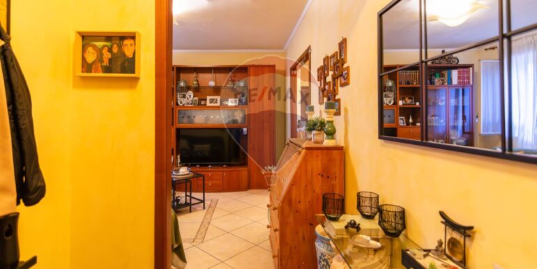 20251007121651-992077-22