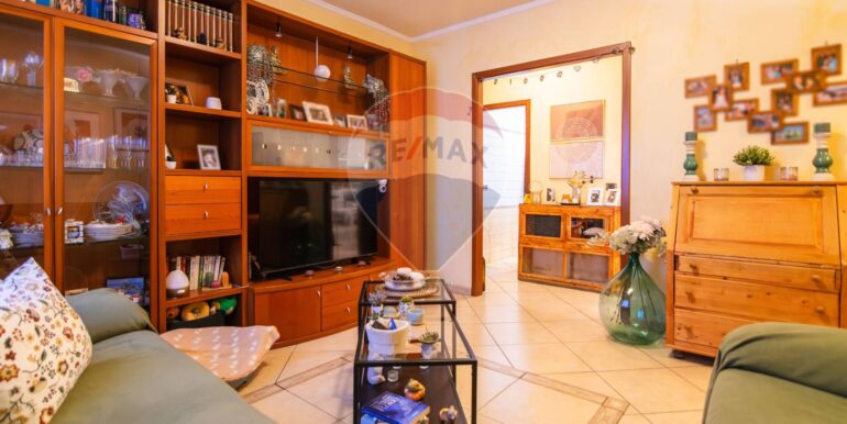 20251007121654-992077-23