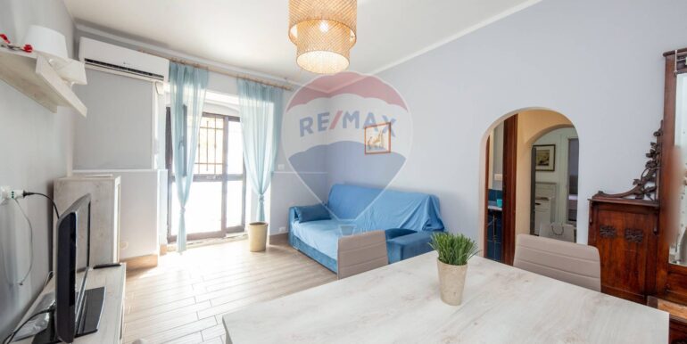 20251007123045-992090-3