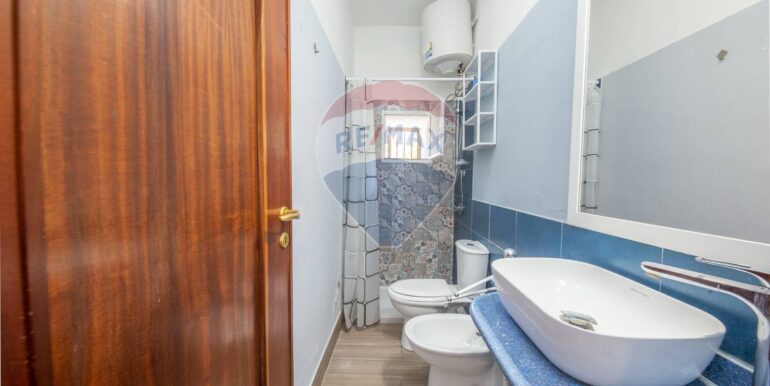 20251007123045-992090-4