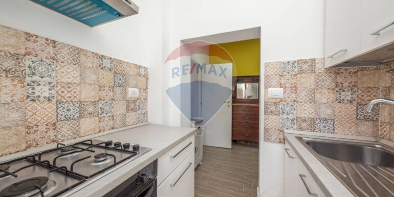 20251007123046-992090-10