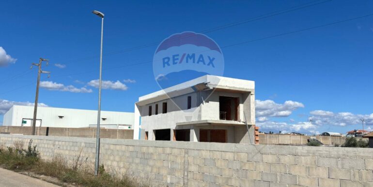 20251007215257-992348-4