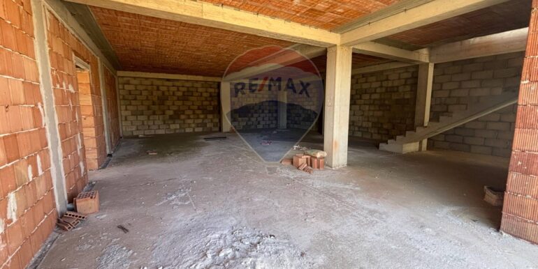 20251007215510-992348-13