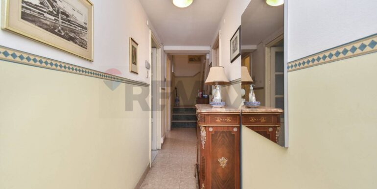 20251008113616-992460-16