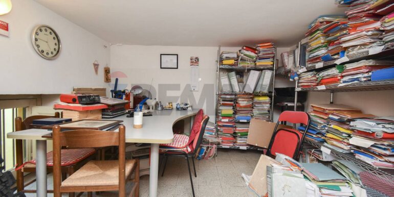 20251008113640-992460-26