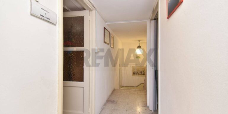 20251008113645-992460-28