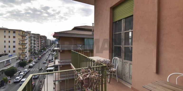 20251008113712-992460-40