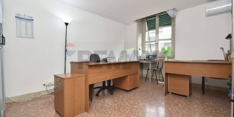 20251008113721-992460-44