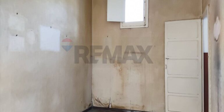 20251008165617-992562-6