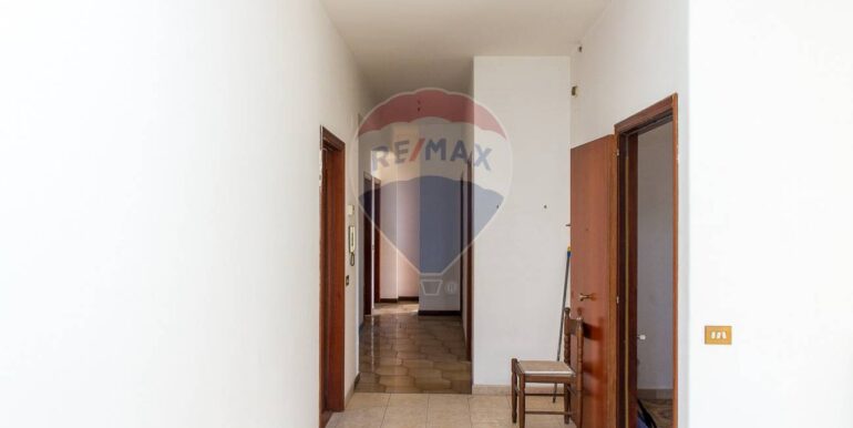 20251008225317-990787-34