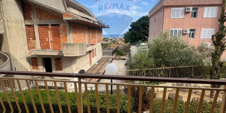 20251009100636-992635-13