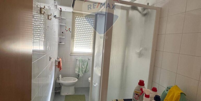 20251009100646-992635-17