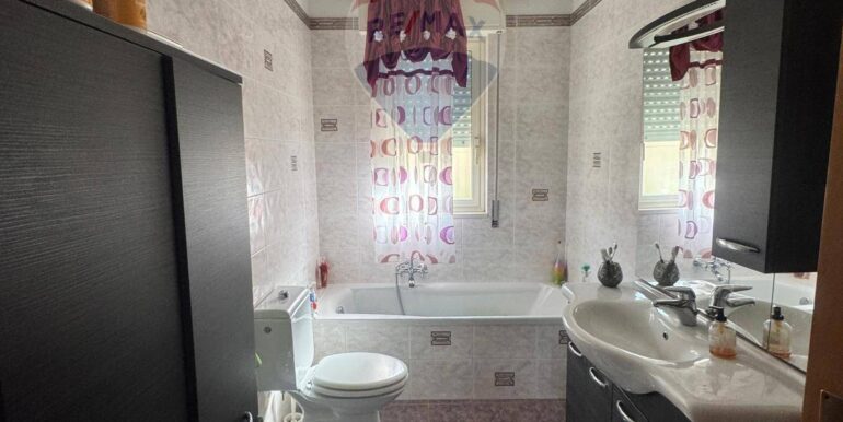 20251009100651-992635-19