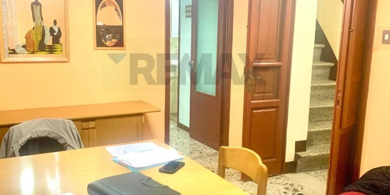 20251009121716-992696-13