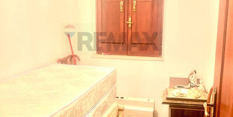 20251009121719-992696-19