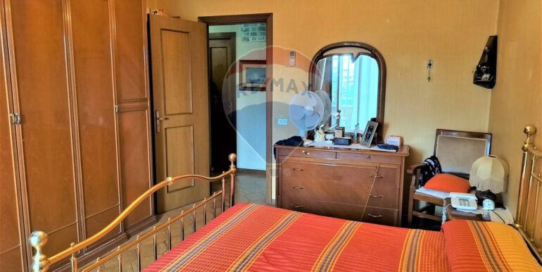 20251009122309-992633-15