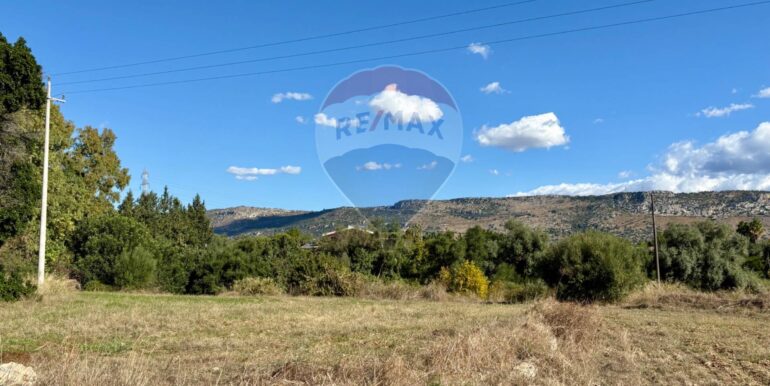 20251009172753-992786-4