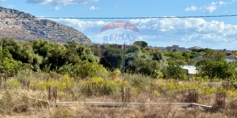 20251009172803-992786-7