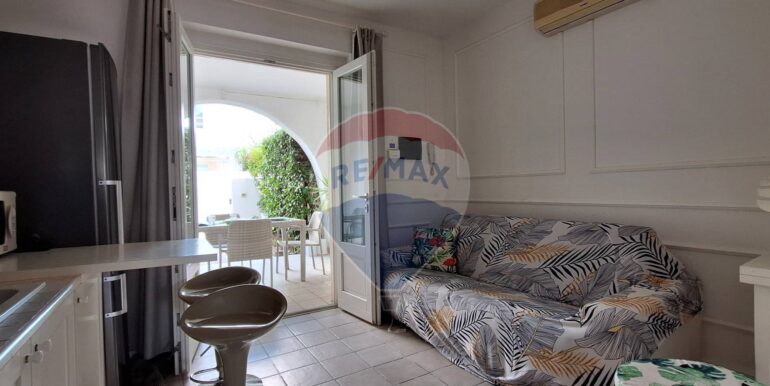 20251009182153-991849-13