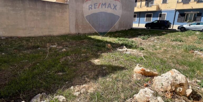 20251009185602-992279-6