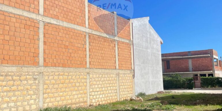 20251009185610-992279-8