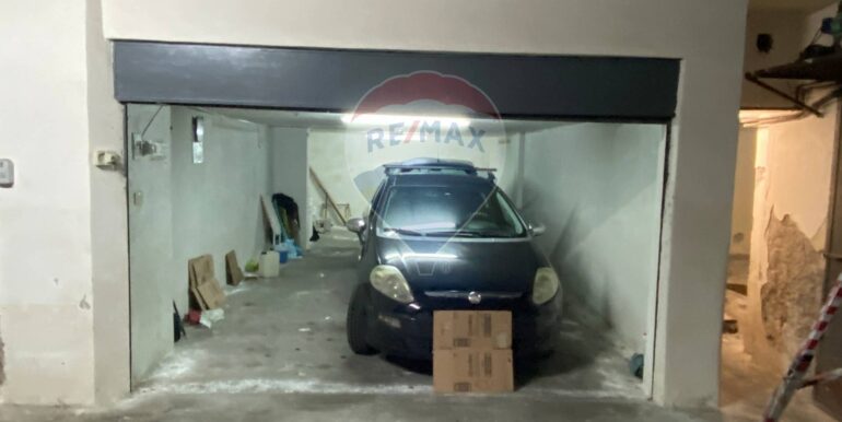 20251009233451-992825-1