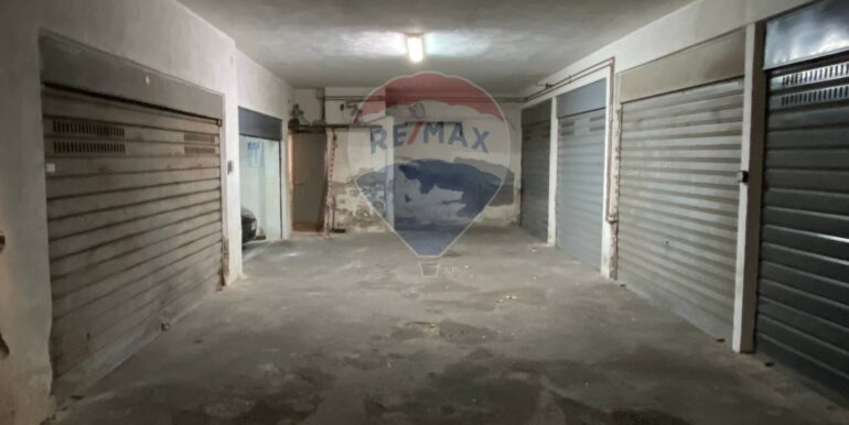 20251009233455-992825-2