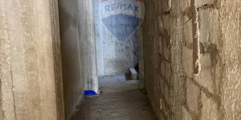 20251010102122-992841-4