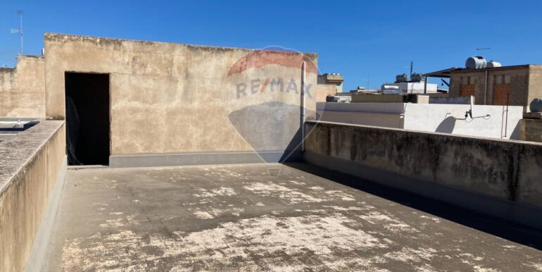 20251010102206-992841-19