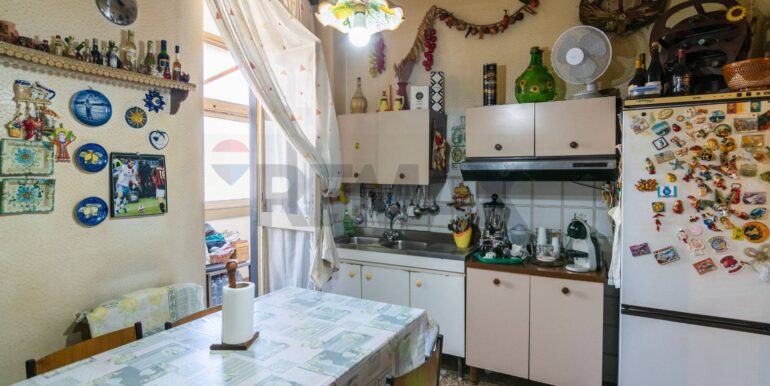 20251010111127-992864-6