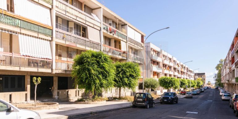 20251010111244-992864-31