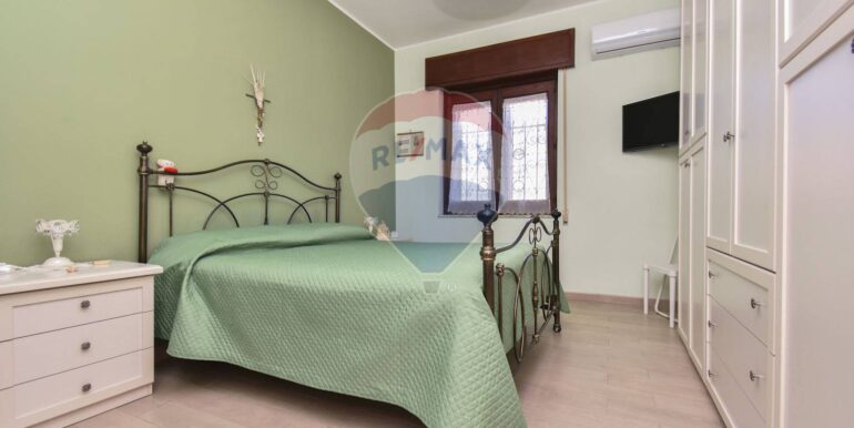 20251010143921-992897-12