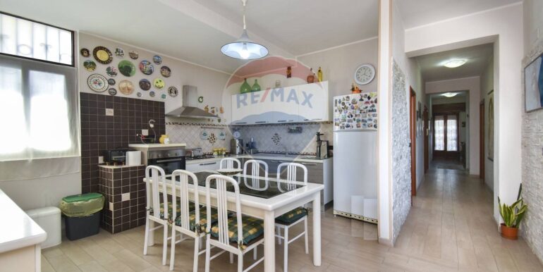 20251010143948-992897-23