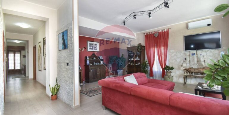 20251010143951-992897-24