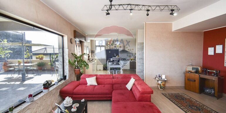 20251010143958-992897-26