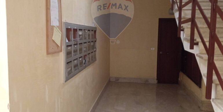 20251010174215-993018-12