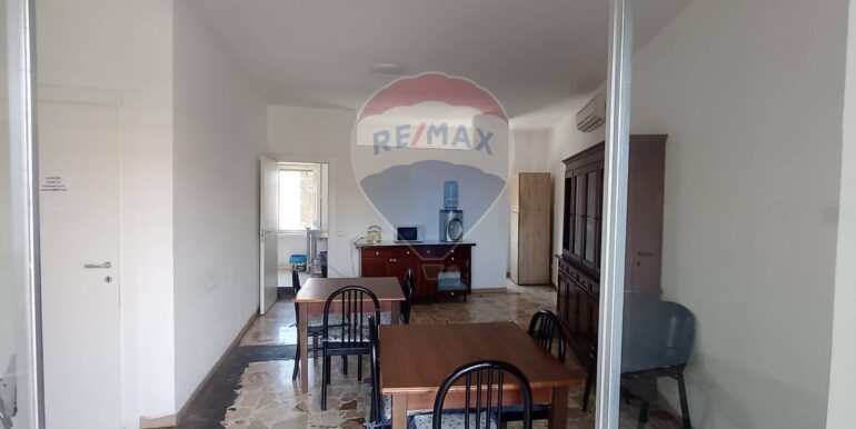 20251010174220-993018-14