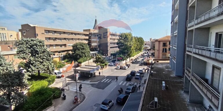 20251010174225-993018-16