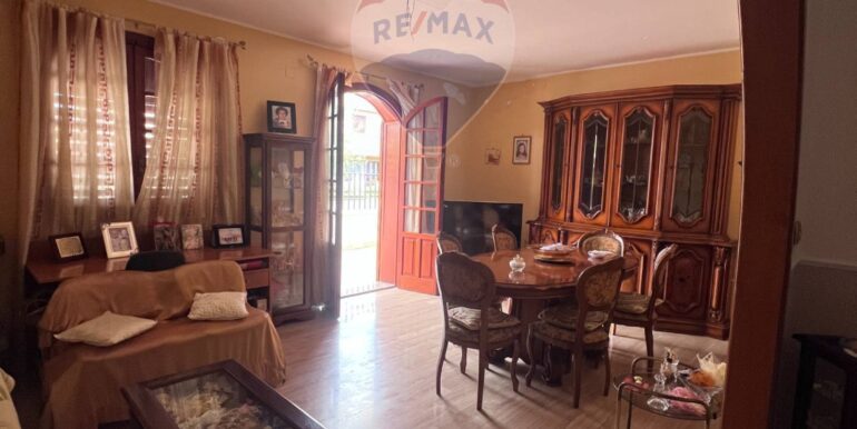 20251010192551-993053-12