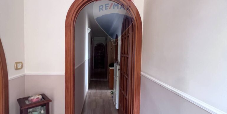 20251010192609-993053-18