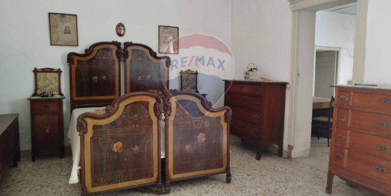 20251013115814-992558-6