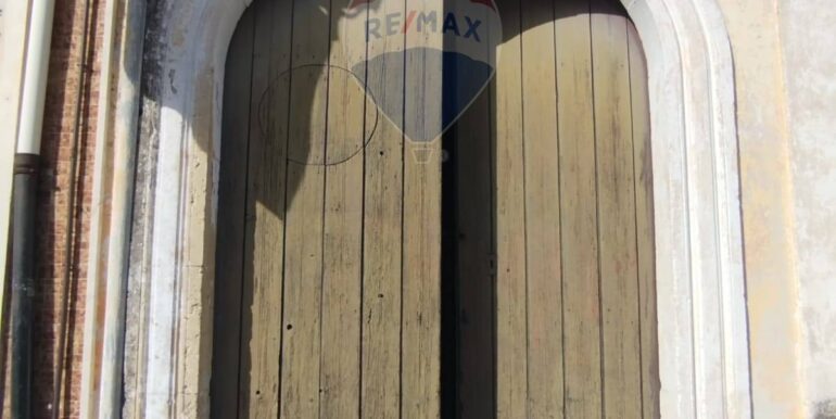 20251013120054-992558-27