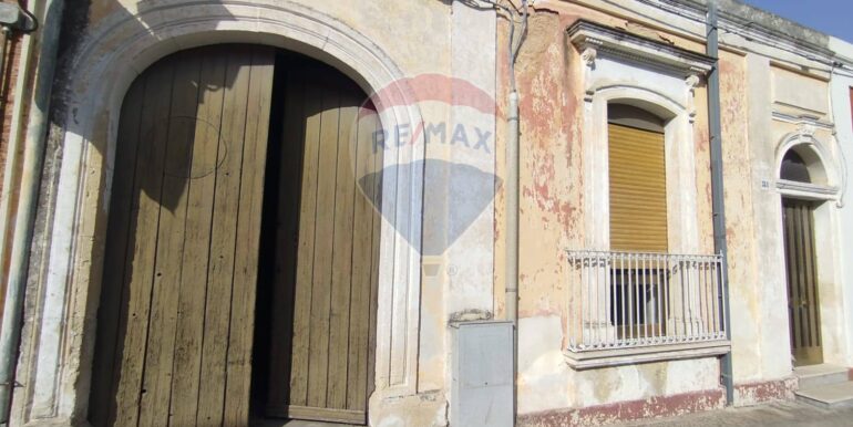 20251013120057-992558-28