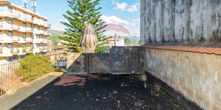 20251013134952-993308-14