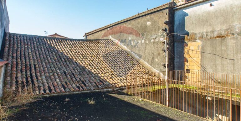 20251013134956-993308-15