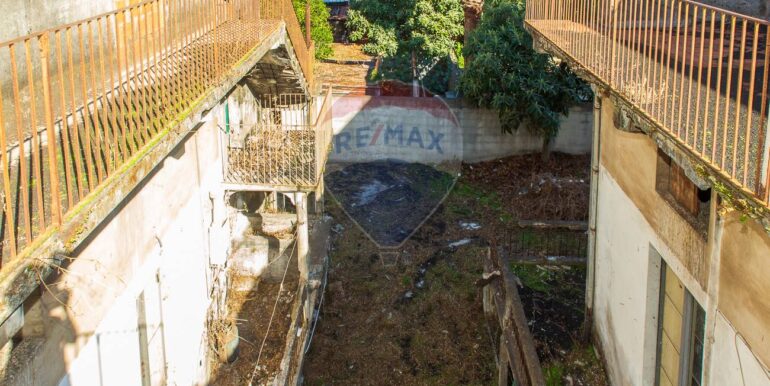 20251013135003-993308-17