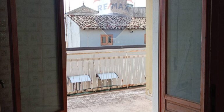 20251013174709-993393-13